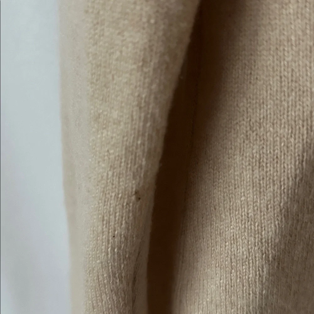 Peter Millar Luxurious Oat Beige 💯% Cashmere Sweater **Size L** 🌸🌸 - Picture 6 of 6